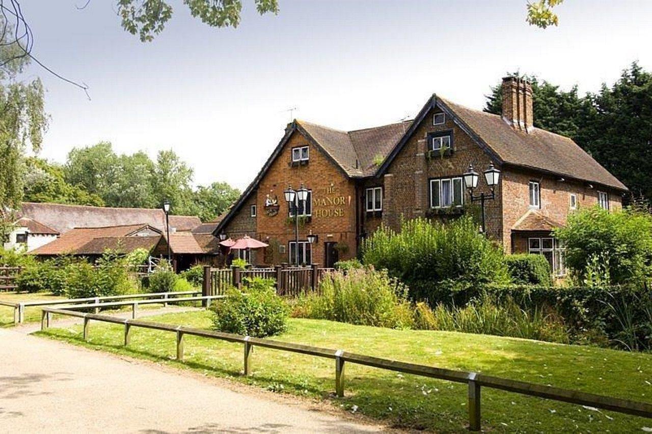 Premier Inn London Gatwick Airport South - London Road Crawley Kültér fotó